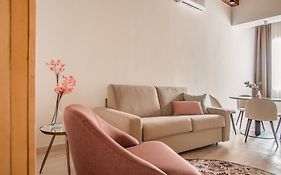 Grand Master Suites